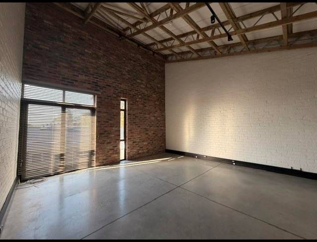 BUSINESS PROPERTY TO RENT IN WALMER
